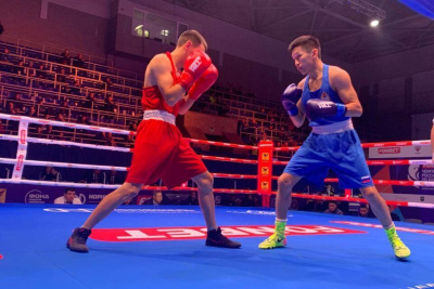 Якутянин Михаил Варламов вышел в четвертьфинал чемпионата России по боксу /    Республика Саха (Якутия)