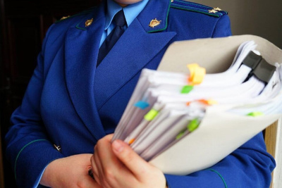 В Якутии прокуратура организовала проверку по факту гибели женщины в ДТП /    Республика Саха (Якутия)