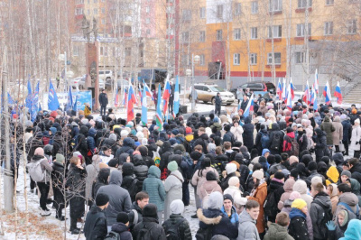 Мы своих не бросаем /  Мирный Мирнинский Республика Саха (Якутия)