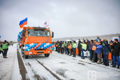 Жители Чурапчинского района: новая дорога стала более безопасной и комфортной /   Чурапчинский Республика Саха (Якутия)
