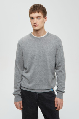 Джемпер с эластичным низом