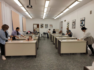 «Дебют» ждет всех желающих на занятия по хабылыку и хаамыска /  Мирный Мирнинский Республика Саха (Якутия)