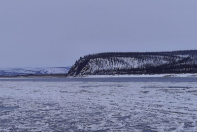 Фото: реку Яну заковывает в лед / ЯСИА   