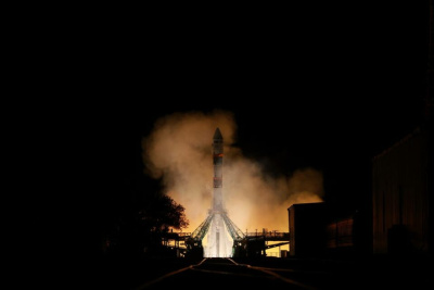 В честь десятилетия ВЭФ в космос запустили ракету с символикой форума / ЯСИА   