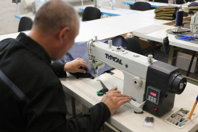 В Якутии осужденные шьют сумки для социальных работников /    Республика Саха (Якутия)