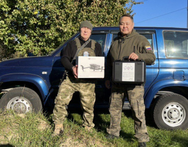 Якутскому отряду «Боотур», участвующему в СВО, передали технику и теплые вещи /    