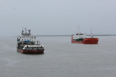 План выполнили. В Якутию завезли весь объём грузов в навигацию /    