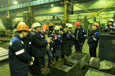 Студенты познакомились с работой угольного разреза «Нерюнгринский» /   Нерюнгринский Республика Саха (Якутия)