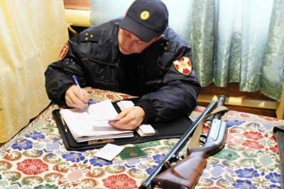 Управление Росгвардии Якутии напоминает о продлении разрешений на оружие /    