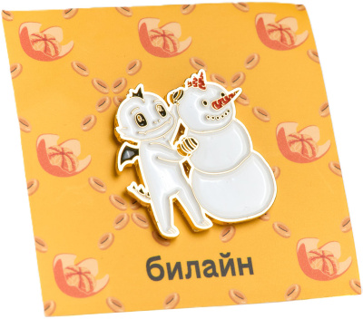 Значок «Дракон Юнг со снеговиком»