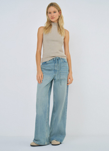 Вязаная майка с воротником-стойкой, Бежевый