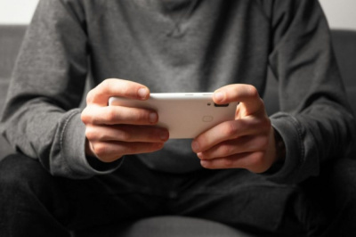 Антирекорд: 60–летний житель Мирного перевел более 6 миллионов рублей мошенникам /  Мирный Мирнинский Республика Саха (Якутия)