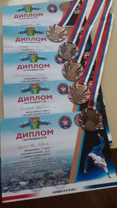 Результаты выступлений удачнинских спортсменов на выездных соревнованиях в октябре /  Мирный  