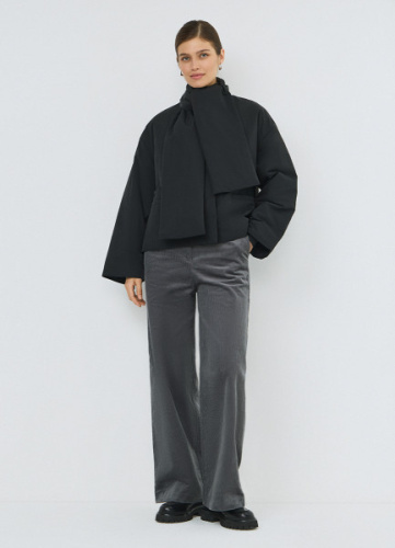 Утеплённая куртка с шарфом, Черный