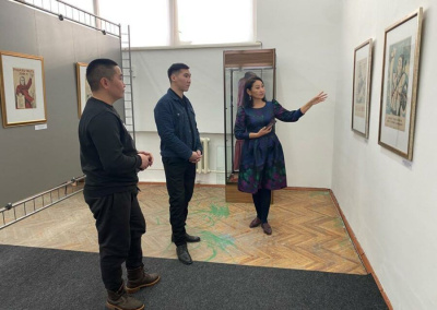 В Якутске работает гражданско-патриотическая выставка «Защитникам Отечества посвящается…» /  Якутск Якутск Республика Саха (Якутия)