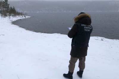 Тела двоих пропавших рыбаков обнаружены в Мирнинском районе /    