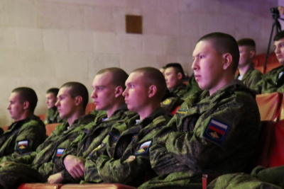 «Мы готовы к выполнению задач»: мобилизованные якутяне - о жизни в частях Бурятии /    