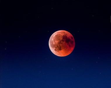 Жители Якутии 8 ноября смогут увидеть «кровавую» Луну /    