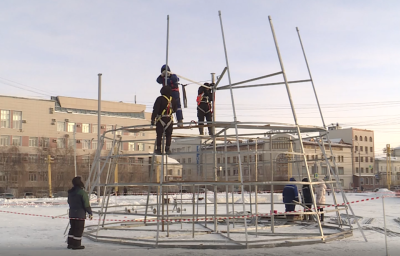 Отказаться от проведения новогодних корпоративов призвали власти Якутии /    