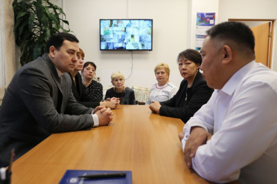 Уполномоченный по правам ребенка и руководитель республиканской КДН посетили социальные объекты /  Мирный  