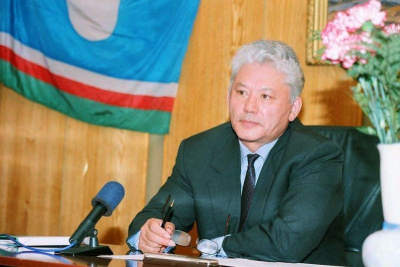 Вклад Михаила Николаева в развитие Якутии обсудили на круглом столе «Кустук» /    