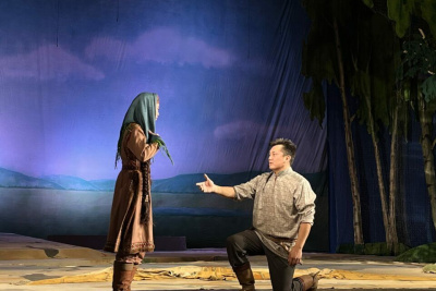 В Якутске состоялся первый спектакль для людей с нарушениями зрения /  Якутск Якутск Республика Саха (Якутия)