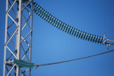 На семи ключевых центрах питания Дальневосточного региона заменили опорно-стержневую изоляцию /    