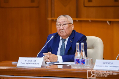 Егор Борисов: «Мы никогда не забудем трудовой подвиг многих поколений якутян» /    