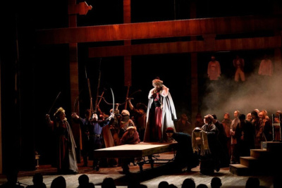 Благотворительный спектакль в поддержку жителей ДНР и ЛНР состоится в Якутске /  Якутск Якутск Республика Саха (Якутия)