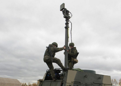 Опорные пункты для связи с военнослужащими сформировала Якутия в регионах страны /    