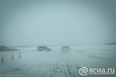 Стали известны примерные сроки открытия ледовых переправ через реку Лену /    