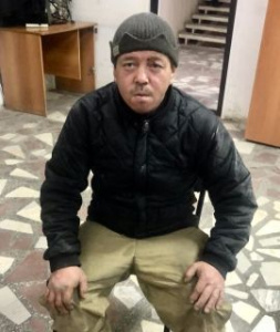 Следователи устанавливают местонахождение мужчины, обвиняемого в совершении преступления против собственности /    