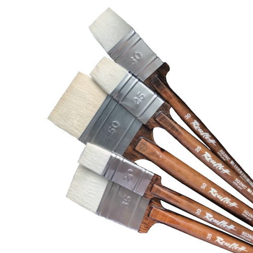 Кисть коза белая флейц Roubloff "5G25C" ореховая круглая ручка