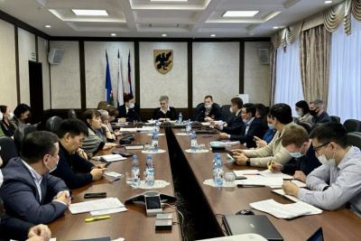 Проект бюджета города рассмотрели на заседании Якутской городской думы / ЯСИА   