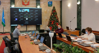 Идет активная работа по подготовке финальной сессии года /  Мирный  