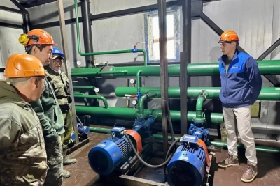 В пострадавшем от паводка Оймяконском районе Якутии проверили готовность котельных / ЯСИА   