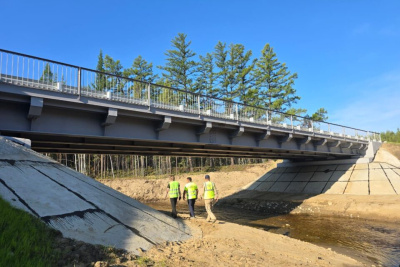 Мост через реку Улахан-Харыялах в Якутии готовят к вводу в эксплуатацию / ЯСИА   Республика Саха (Якутия)