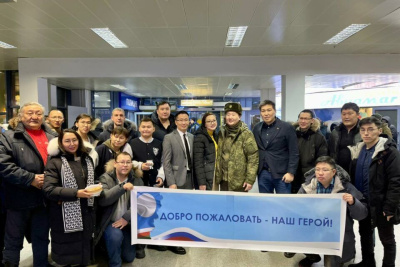 После ранения в зоне СВО в Якутск вернулся ИТ-разработчик Николай Потапов /    