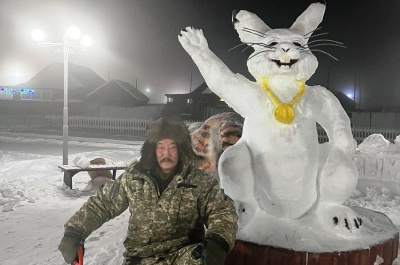 Фотоподборка ушастых: снежные символы 2023 года руками якутян /    Республика Саха (Якутия)