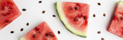 Можно ли есть арбуз с косточками? /    