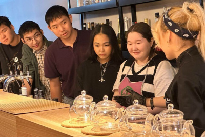 «Умное питание для подростков»: старшеклассников Якутска научили готовить полезную еду /  Якутск Якутск Республика Саха (Якутия)