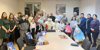 Это наши семьи /  Мирный  