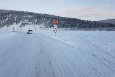 В арктической зоне Якутии действуют десять автозимников / Николай Борисов   