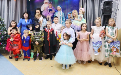 Полмиллиона президента для «Надежды» /  Мирный  