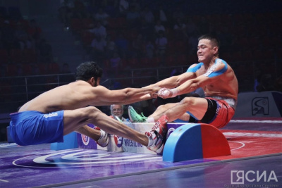 Международный турнир по мас-рестлингу проведут в рамках ВЭФ во Владивостоке / Дьулустаан Сергеев Владивосток Город Владивосток Приморский край