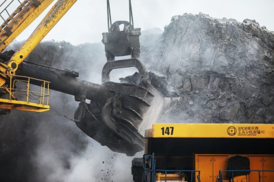 На Эльгинском комплексе в 2022 году угледобыча составила свыше 20 млн тонн / ЯСИА   