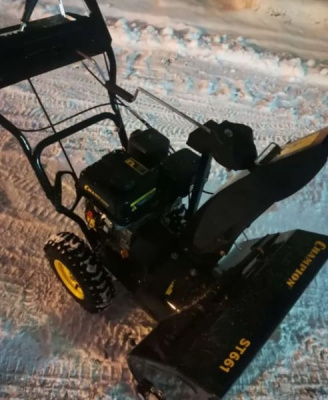 Снегоуборщик  ЧЕМПИОН ST661 Б/У