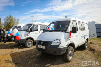 Передвижные лаборатории передали ветеринарным службам Якутии / Мария Горохова   