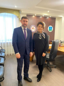 В Мирном работает заместитель министра культуры республики Марина Силина /  Мирный  