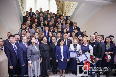 Педагогам Якутии вручили государственные и республиканские награды / Иванова Светлана Якутск Якутск Республика Саха (Якутия)